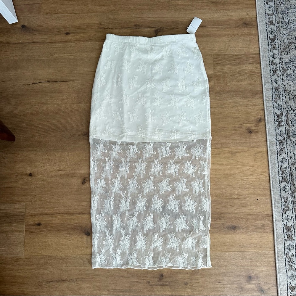 Abercrombie & Fitch White Lace Midi Skirt